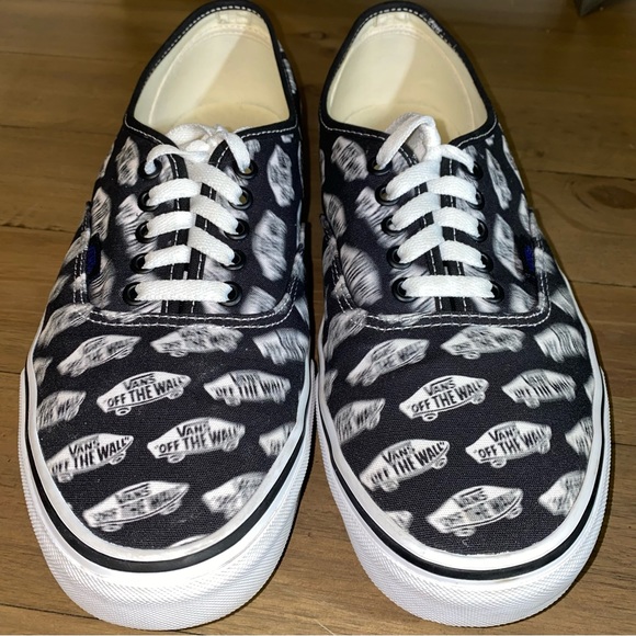 Vans Other - Vans Off The Wall Shoes Mens 11 US Black White Blur Boards Skateboarding Skater